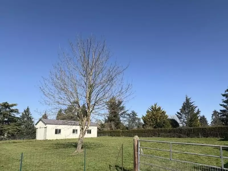 Terrain à bâtir, 1 004 m² - Sainte-Marthe (27190)