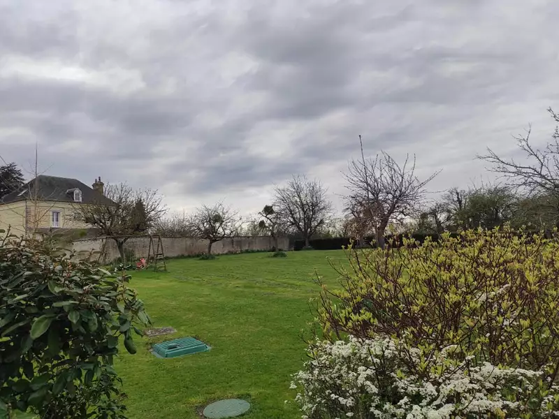 Terrain à bâtir, 2 000 m² - Cricqueville-en-Auge (14430)