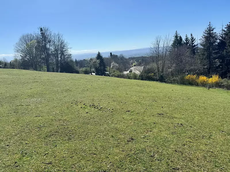 Terrain à bâtir, 4 500 m² - Lhuis (01680)