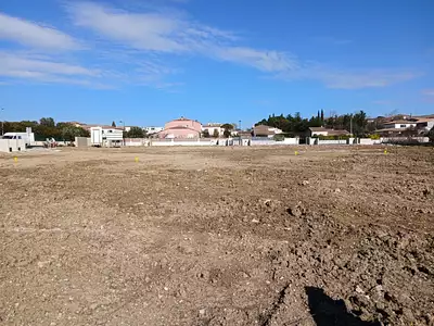 Terrain à bâtir, 324 m²