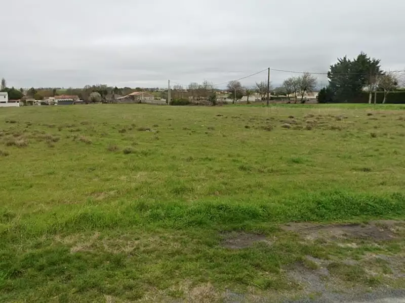 Terrain à bâtir, 250 m² - Meschers-sur-Gironde (17132)